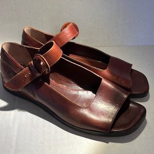 Joan & David Couture women’s Leather Sandals